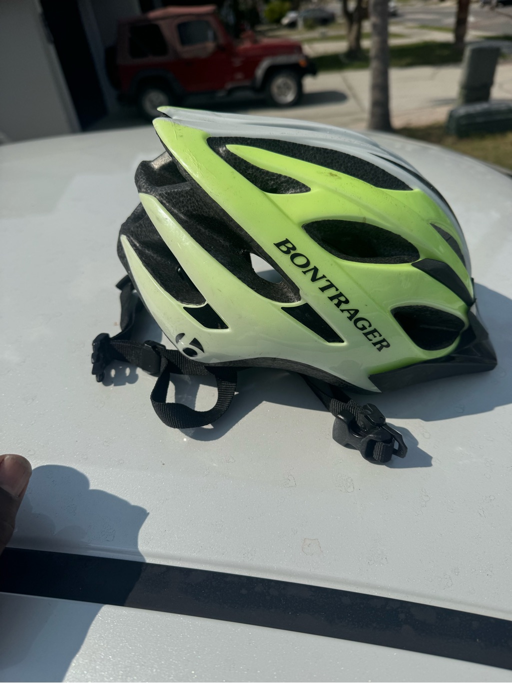 Bontrager Kids Bike Helmet In Neon Yellow And White